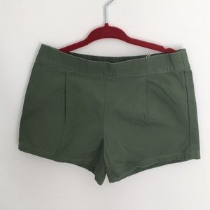 ☘️adorable Janie & Jack shorts☘️